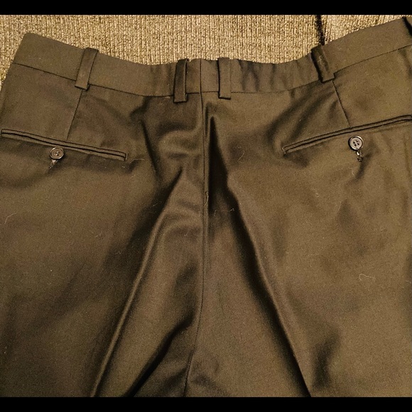 Mens dress pants. Very nice. Tailored -38/32 - Picture 2 of 6